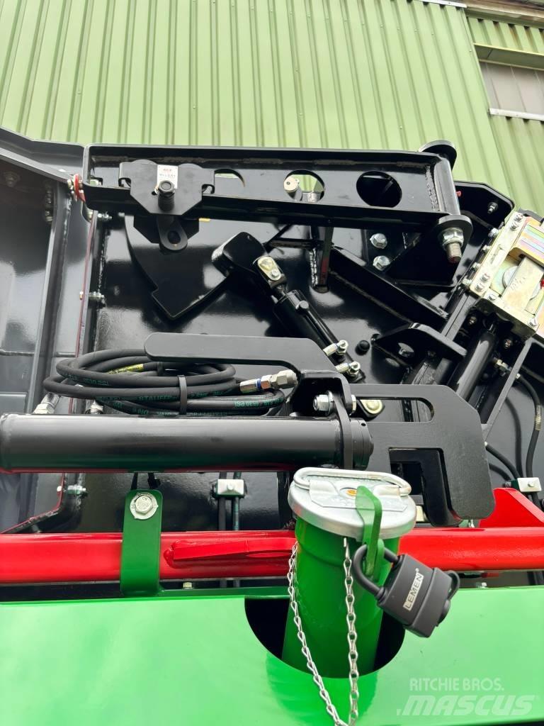 McCloskey I3CR 篩分機