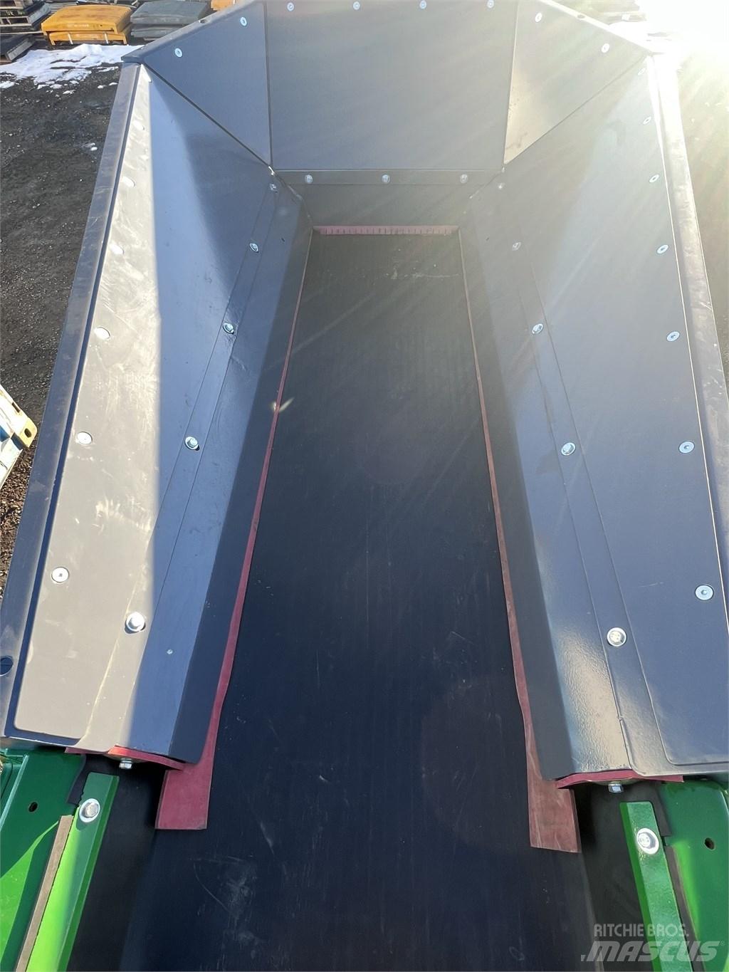 McCloskey EC65T 輸送機