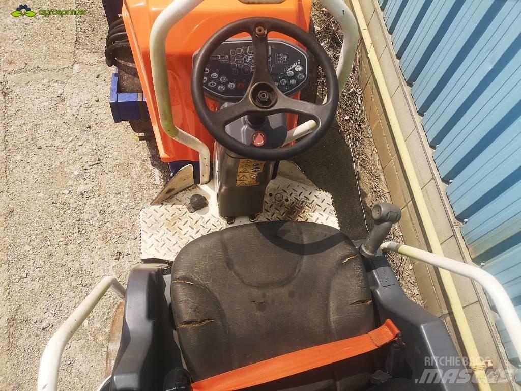 Hamm HD 10 C 雙輪滾壓機