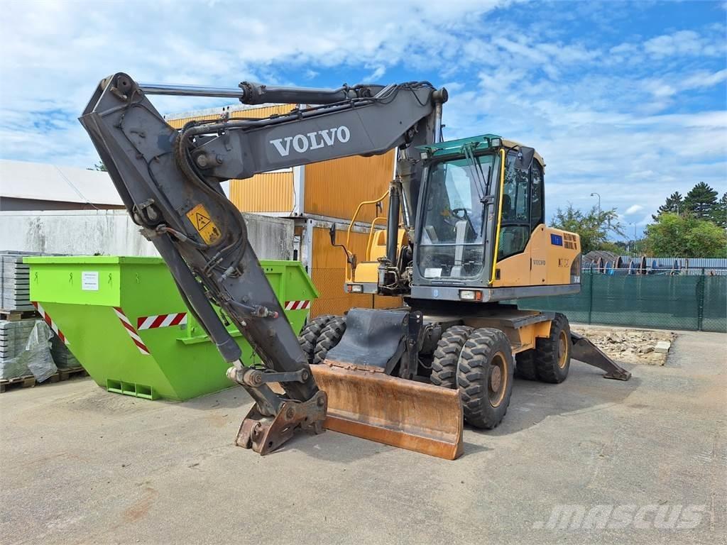 Volvo EW 180 C 4X4 其他
