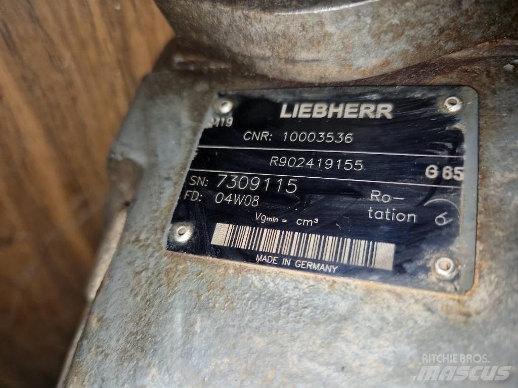 Liebherr R 934 B 油壓