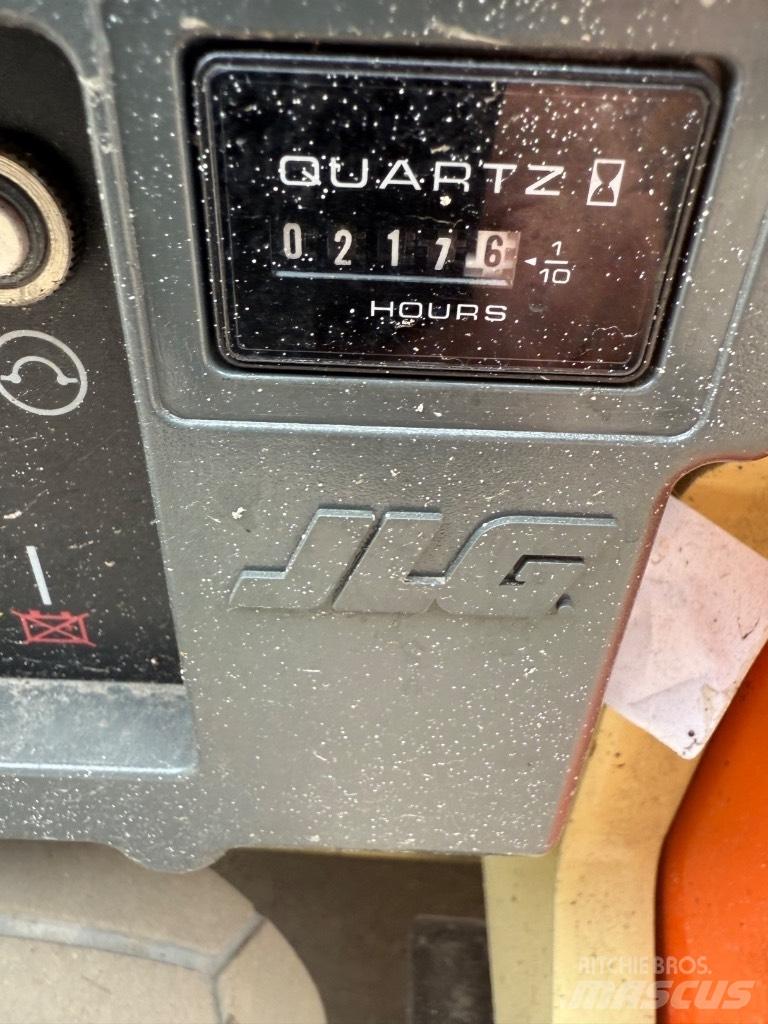 JLG 1930 ES 剪式升降機