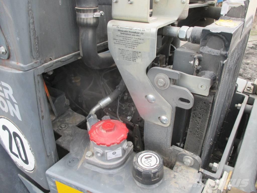 Wacker Neuson WL 25 輪胎式裝載機