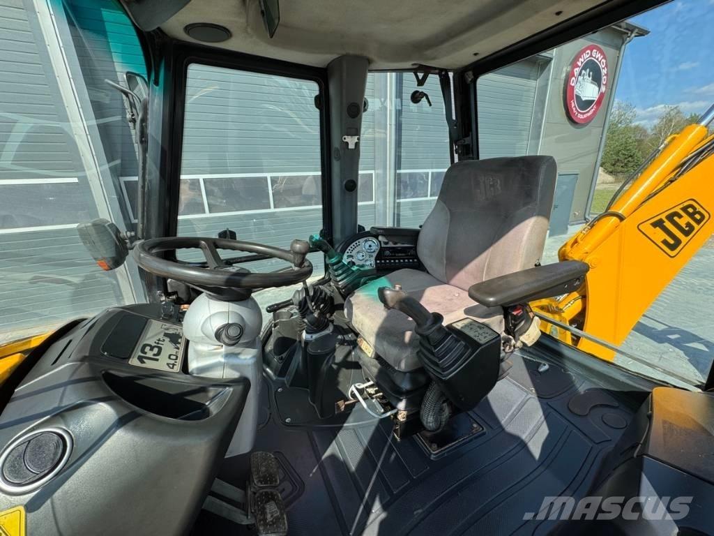 JCB 3 CX 反鏟裝載機