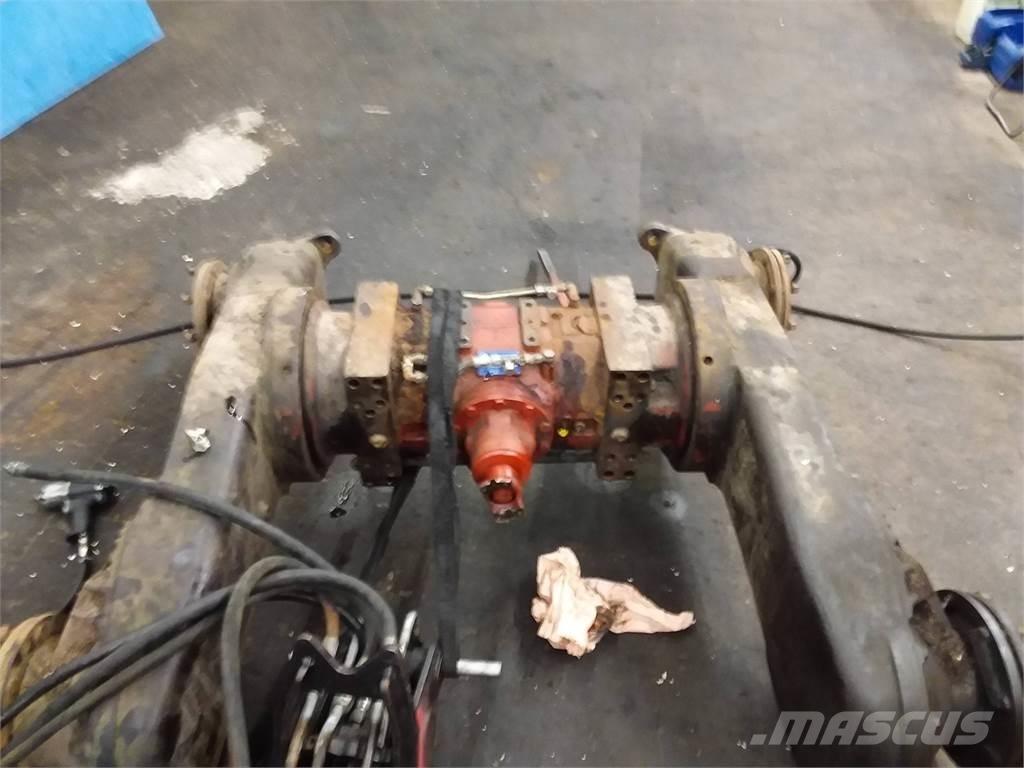 Valmet 820 傳動裝置