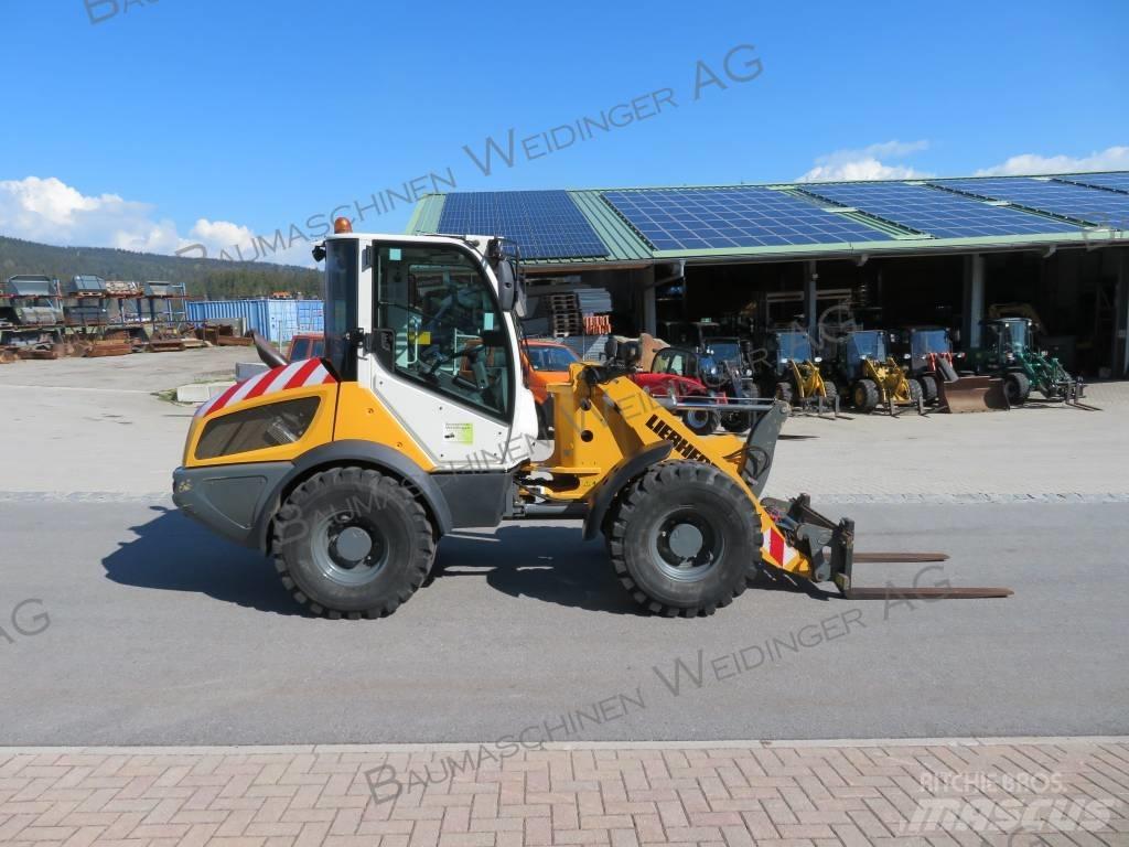 Liebherr L506C 輪胎式裝載機