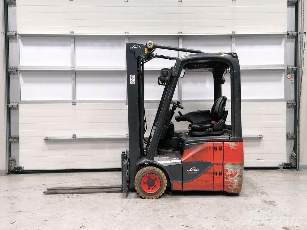 Linde E12-02 電動堆高機