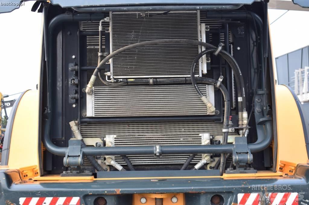 Hyundai HL 965 輪胎式裝載機