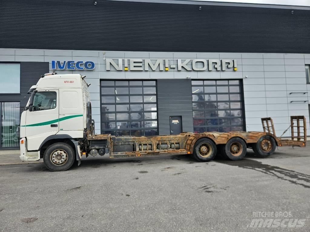 Volvo FH12 8x4 林業運輸車