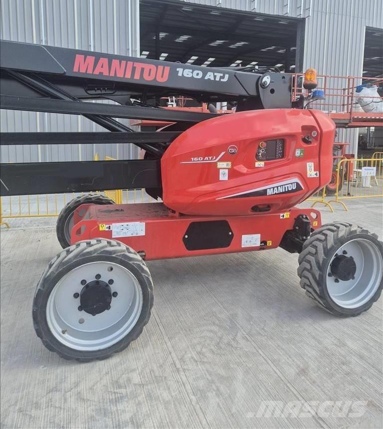Manitou 160 ATJ 曲臂高空作業車