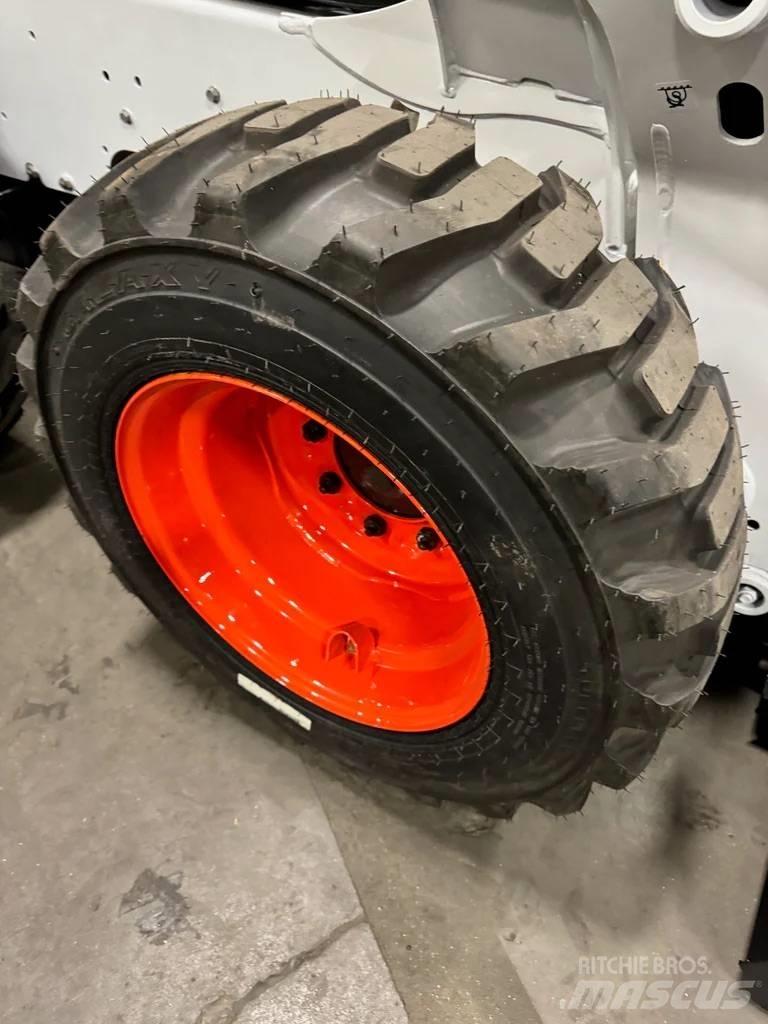 Bobcat S 595 滑移轉向裝載機
