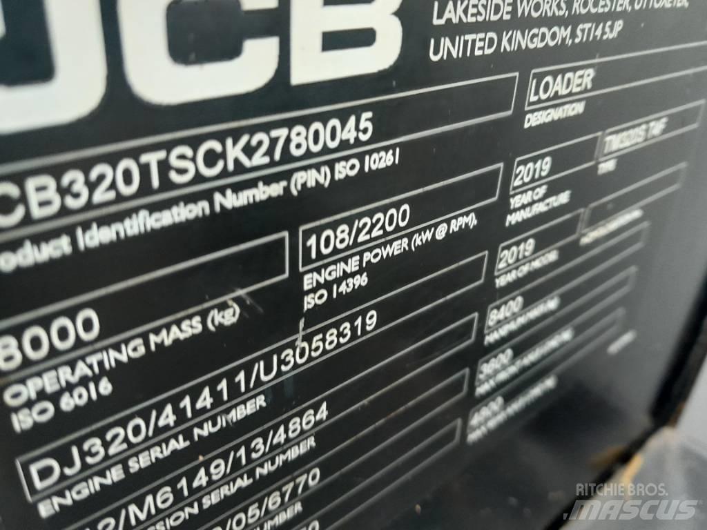 JCB TM 320 S 農業用伸縮臂裝載機