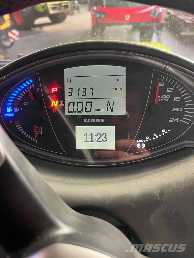 CLAAS AXION 960TT 曳引機