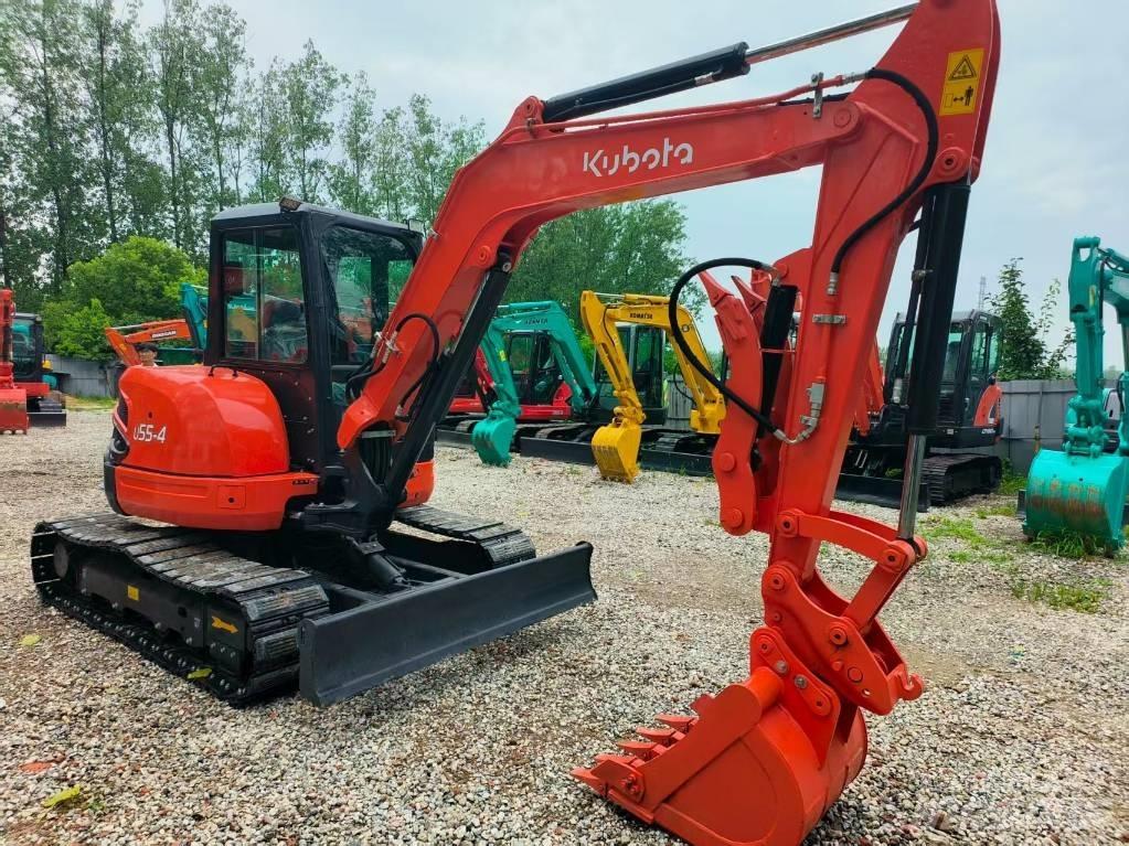 Kubota U 55-4 小型挖土機/掘鑿機<7t(小型挖掘機)