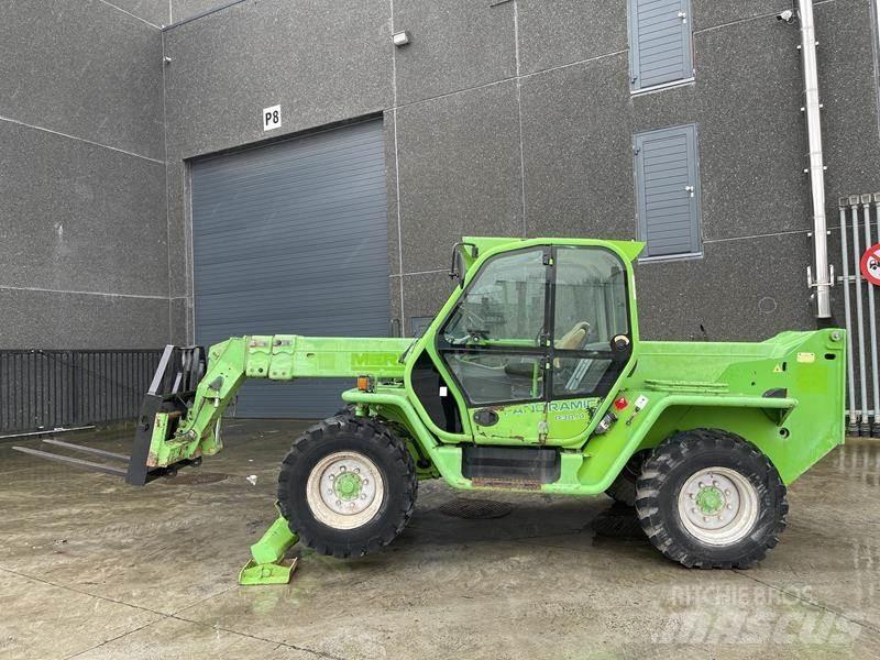 Merlo P 38.14 伸縮臂操作車