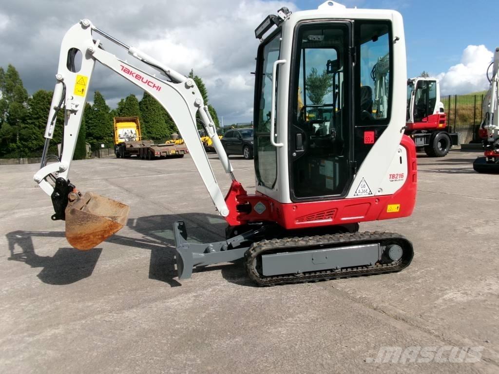 Takeuchi TB 216 小型挖土機/掘鑿機<7t(小型挖掘機)