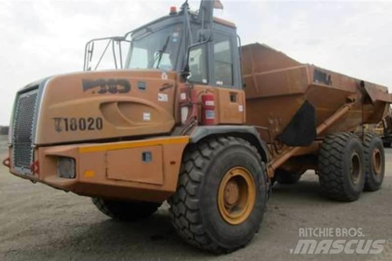 Bell B30D 鉸接式起吊車