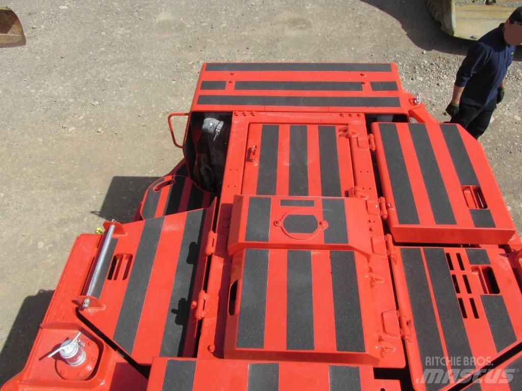 Sandvik LH410 地下裝載機