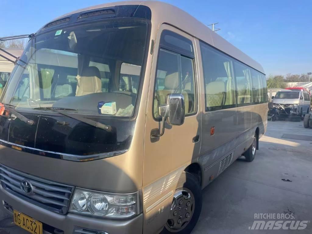 Toyota Coaster 公路客運汽車