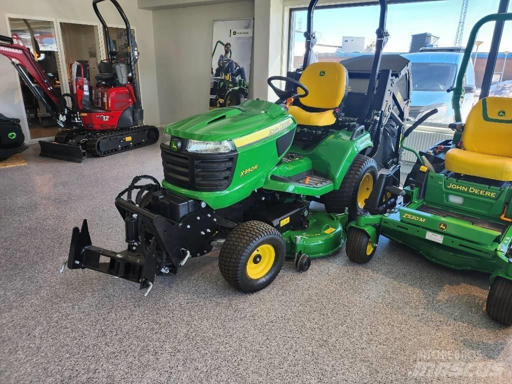 John Deere 950R 騎乘式割草機