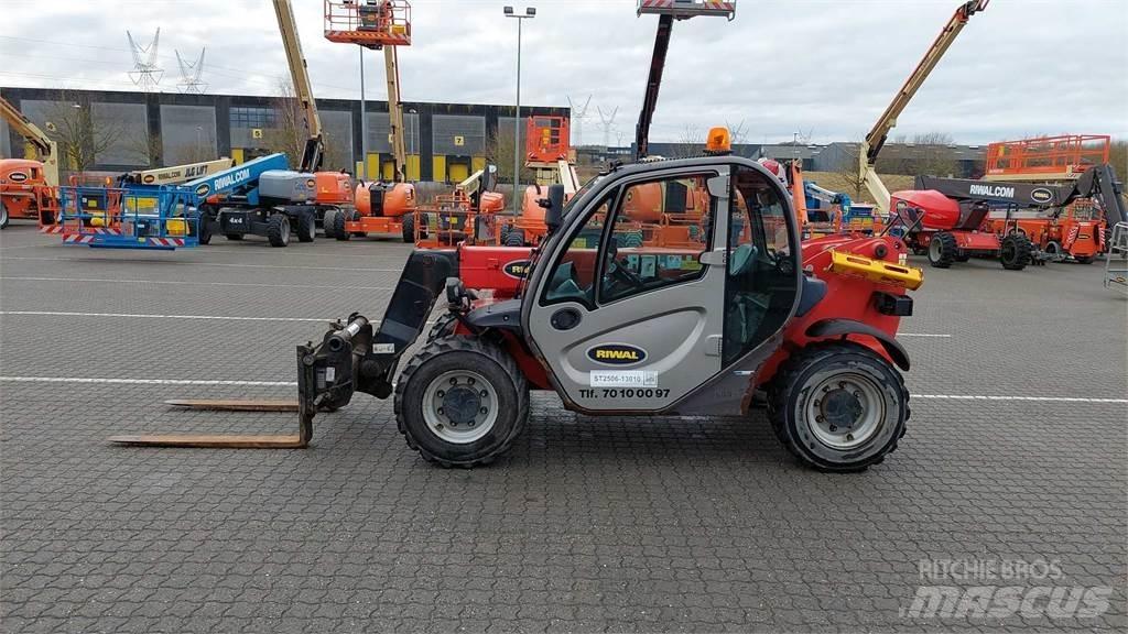Manitou MT625T 伸縮臂操作車