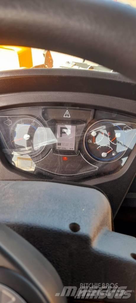 Hyundai HL 975 輪胎式裝載機