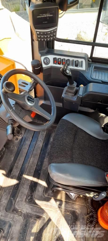 Hyundai HL 975 輪胎式裝載機