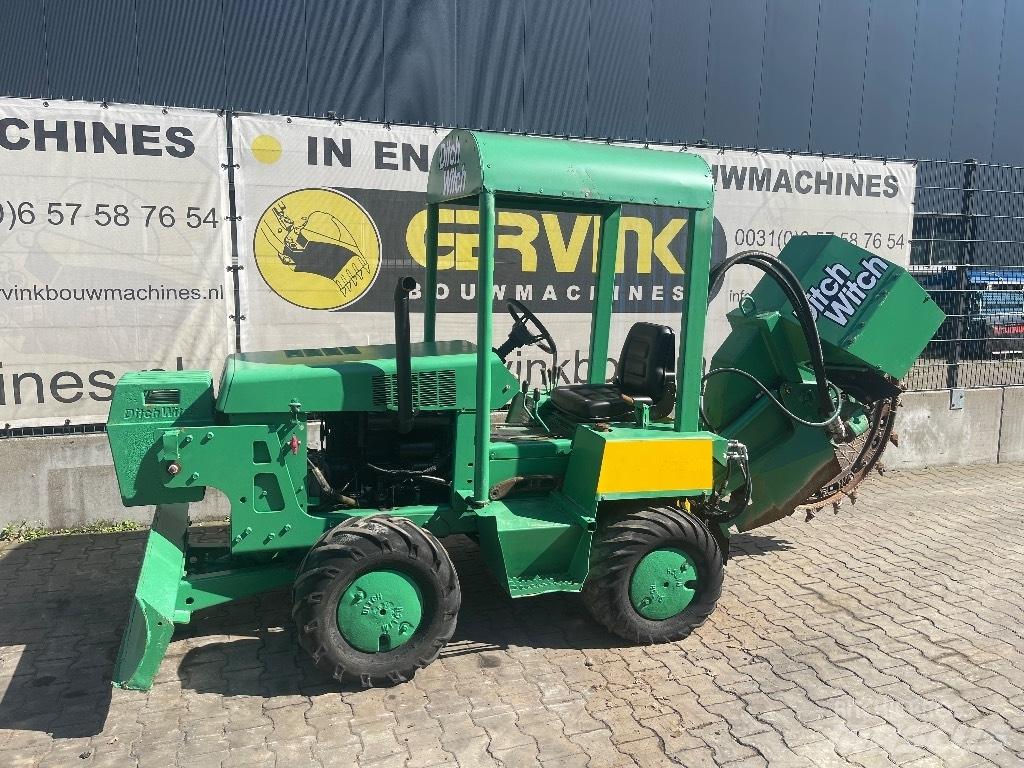 Ditch Witch 3500 DD 掘溝機