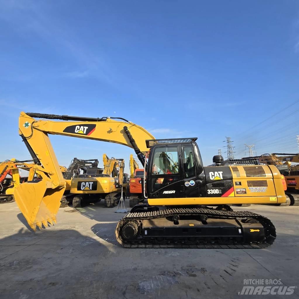 CAT 330 D2 中型挖土機/掘鑿機/挖掘機 7t-12t