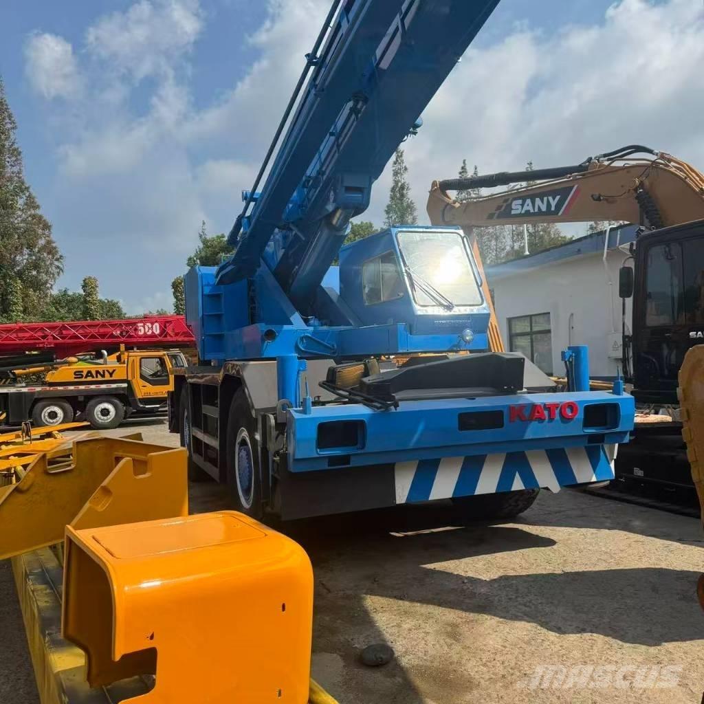 Kato KR 500-3 越野起重機