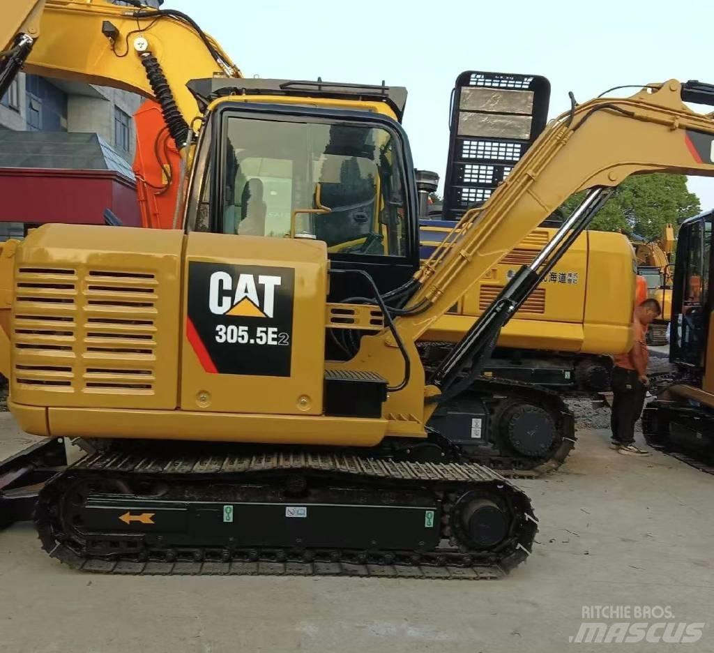 CAT 305.5 小型挖土機/掘鑿機<7t(小型挖掘機)