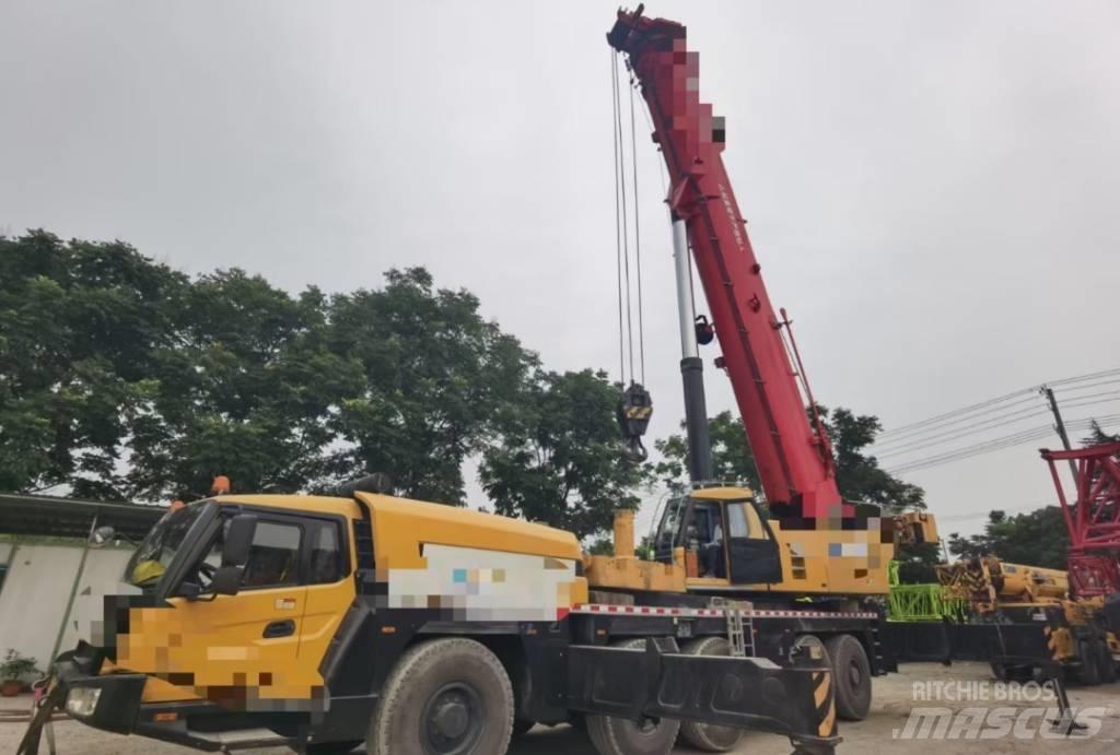Sany SAC2600T8 全路面起重機/吊車