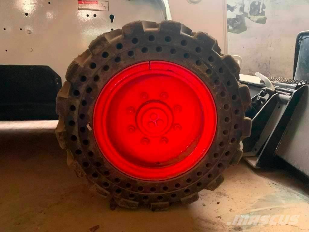Bobcat S 185 滑移轉向裝載機