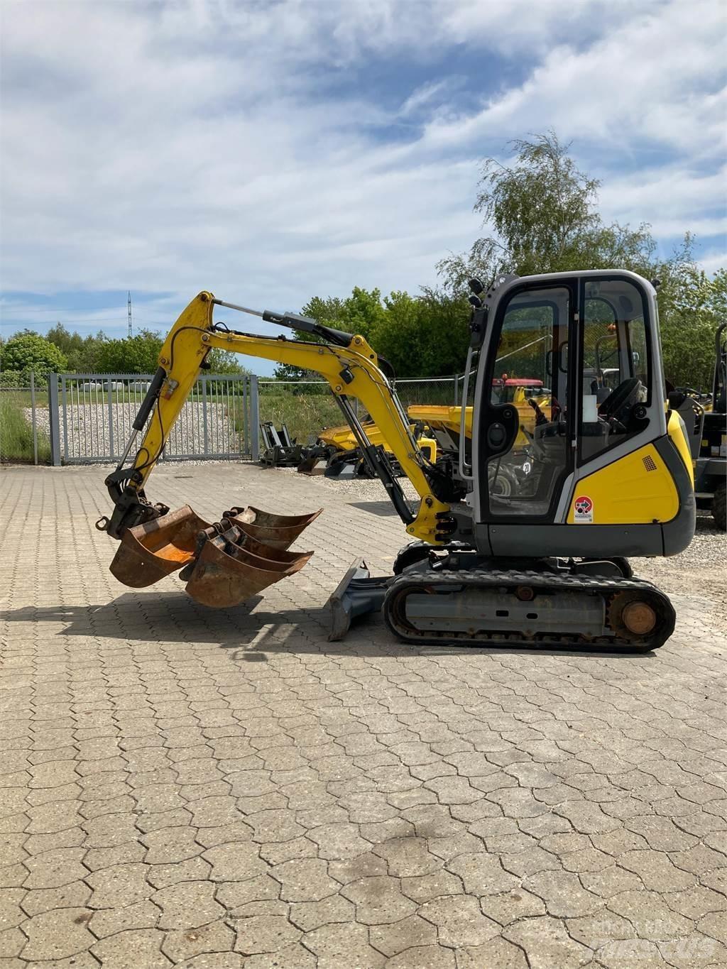 Wacker Neuson ET24 小型挖土機/掘鑿機<7t(小型挖掘機)