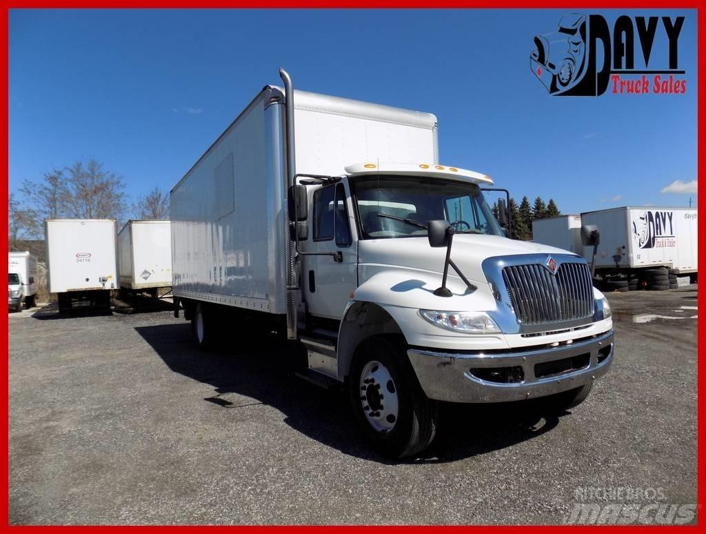 International 4300 貨箱式卡車