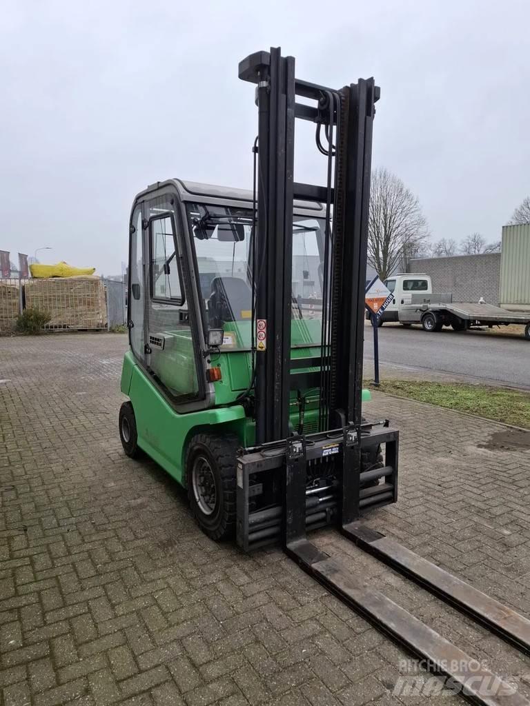 Cesab Mak400AC 電動堆高機