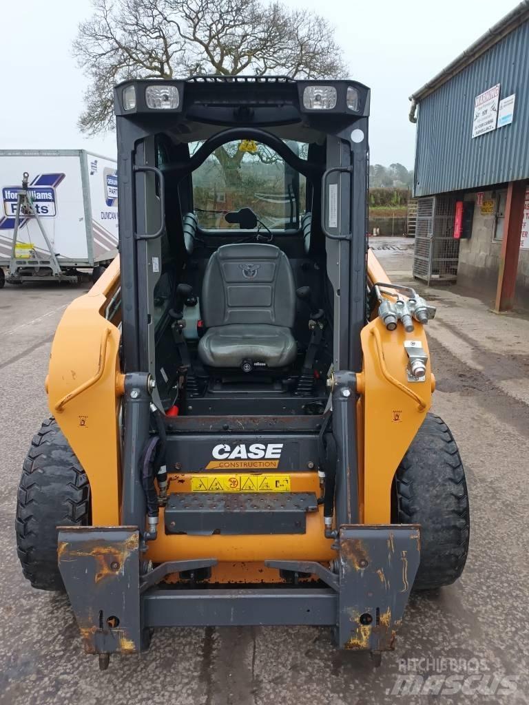 CASE SV185B 滑移轉向裝載機