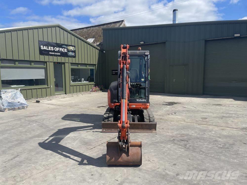 Kubota U 27-4 小型挖土機/掘鑿機<7t(小型挖掘機)