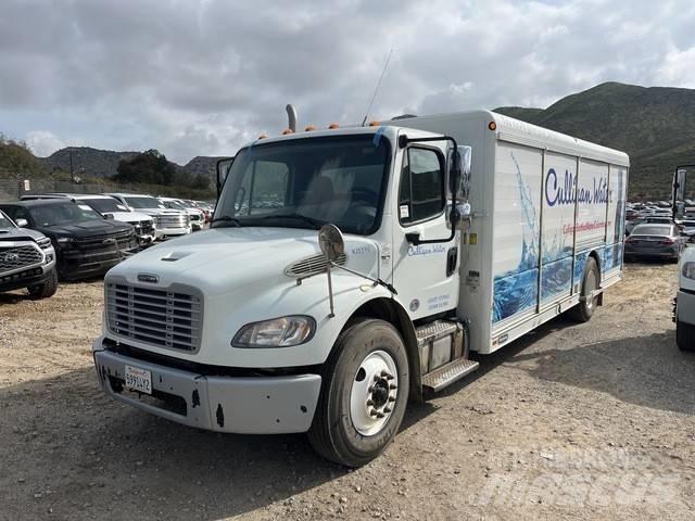 Freightliner M2 飲料運輸卡車