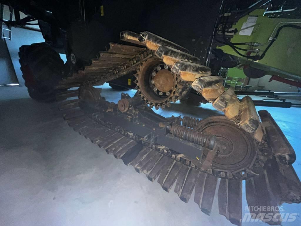 CLAAS LEXION 750 ACR 聯合收穫機