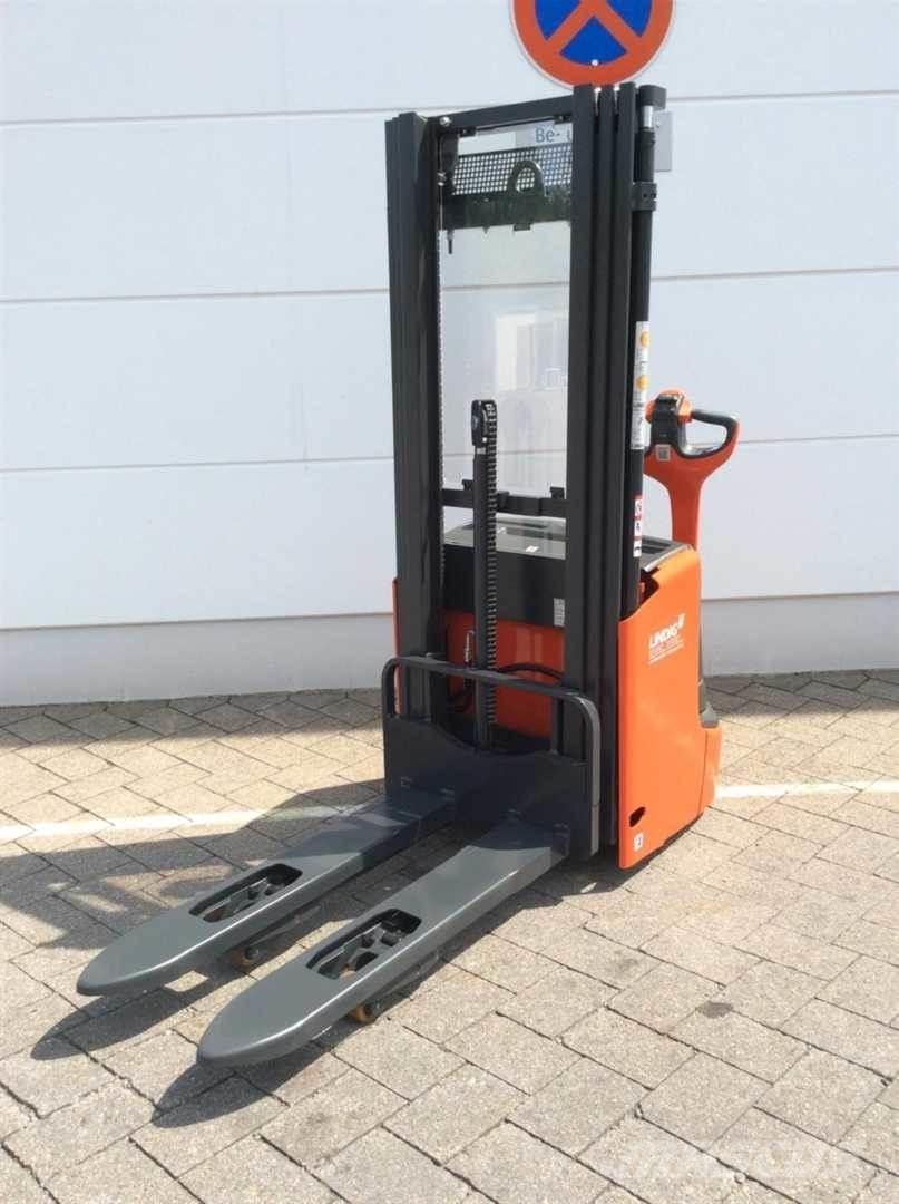 Linde L12I 行走控制式堆積機