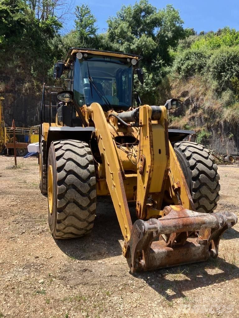 CAT 950 M 輪胎式裝載機