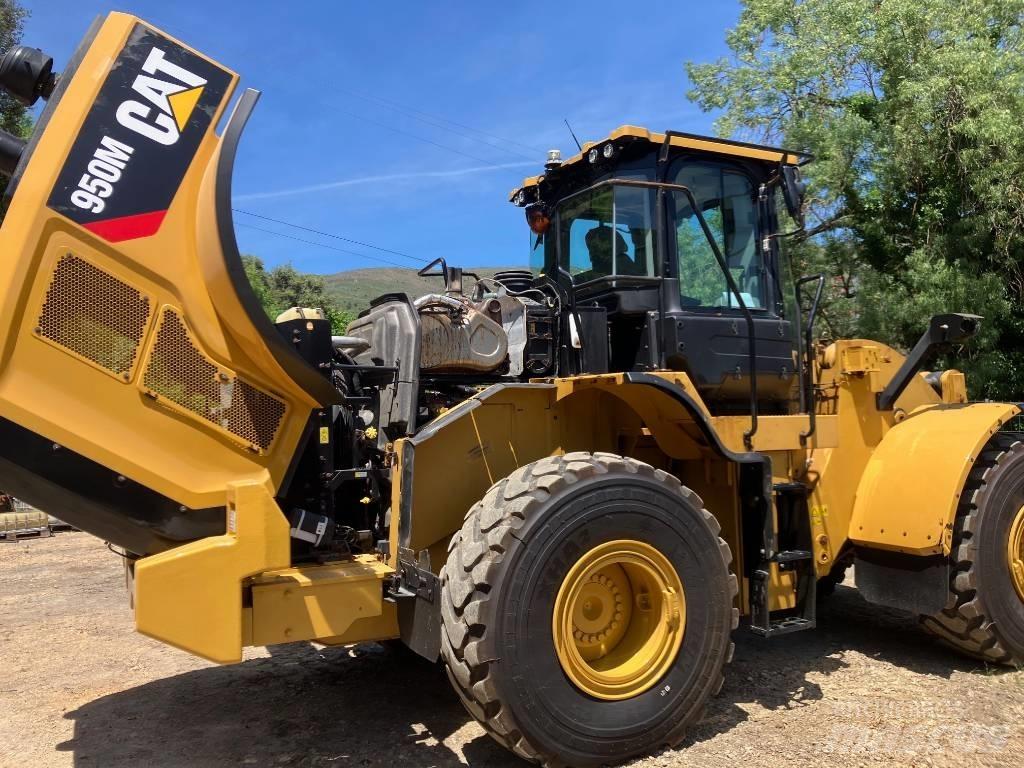 CAT 950 M 輪胎式裝載機