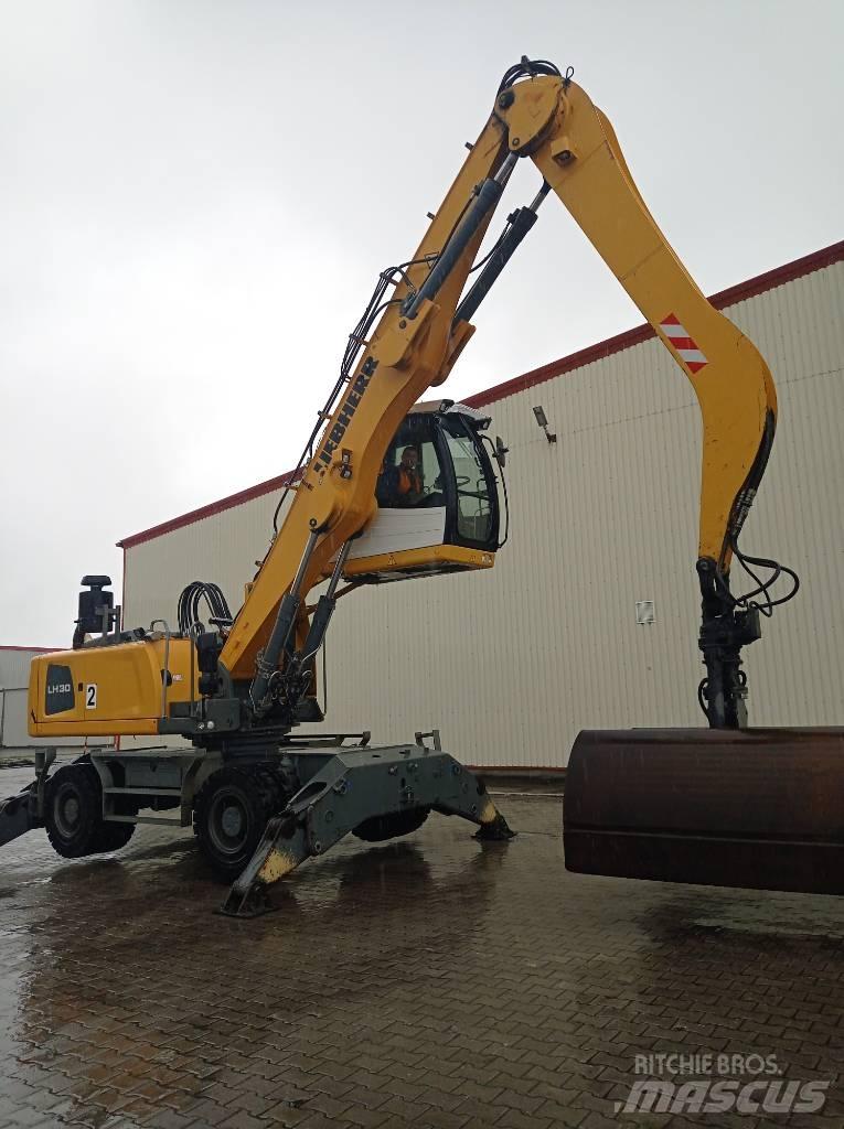 Liebherr LH 30 M 廢棄物/工業用操作車