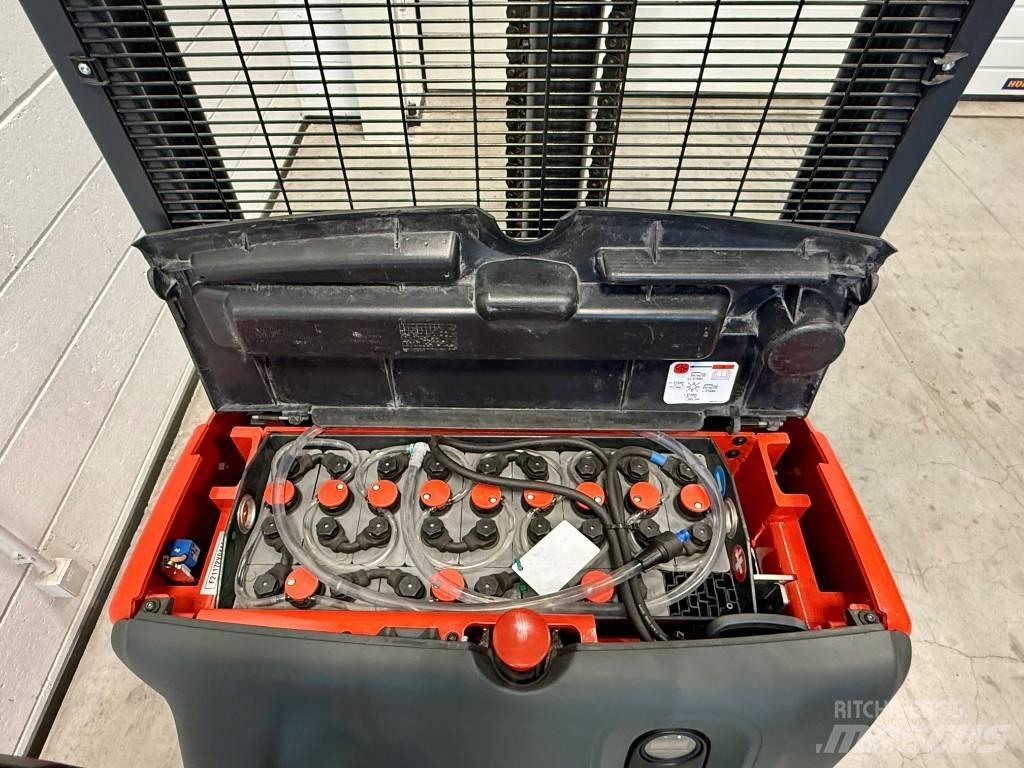 Linde L12i/1172 行走控制式堆積機