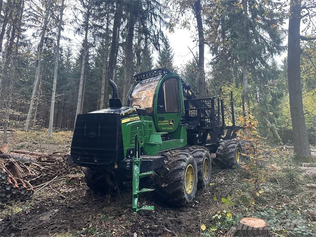 John Deere 1510G 集運機