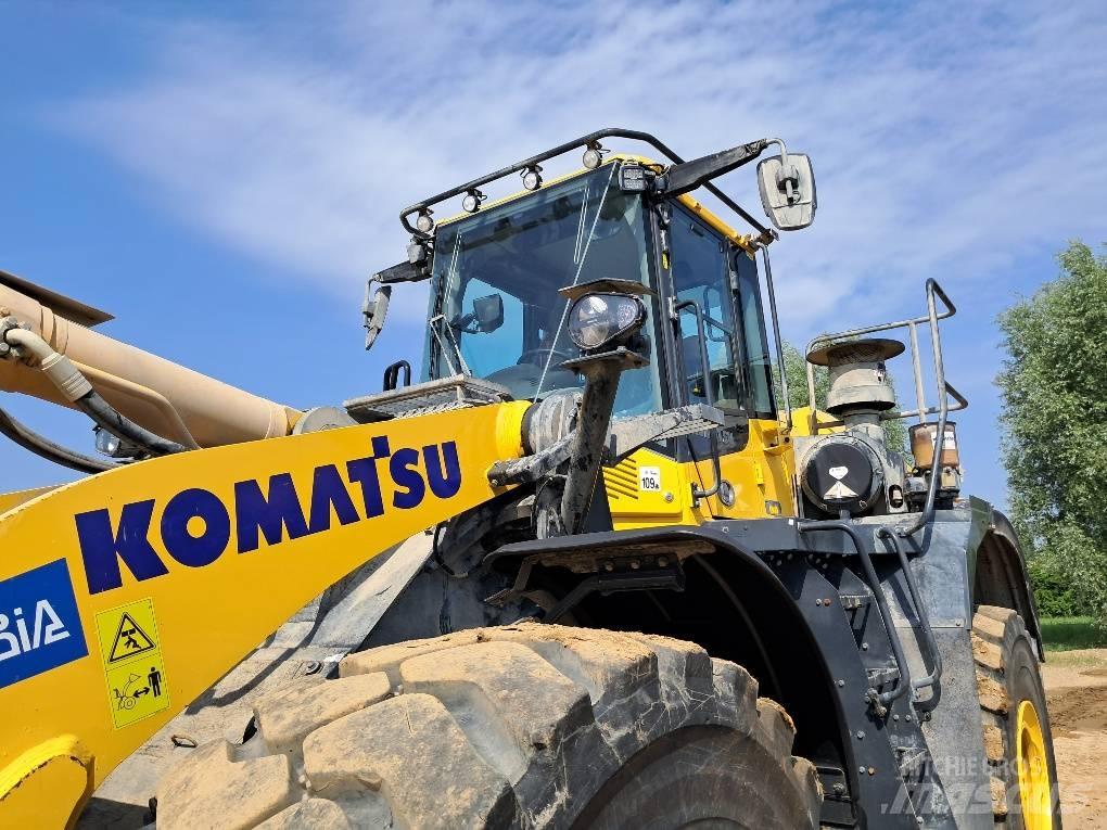 Komatsu WA500-8E0 輪胎式裝載機