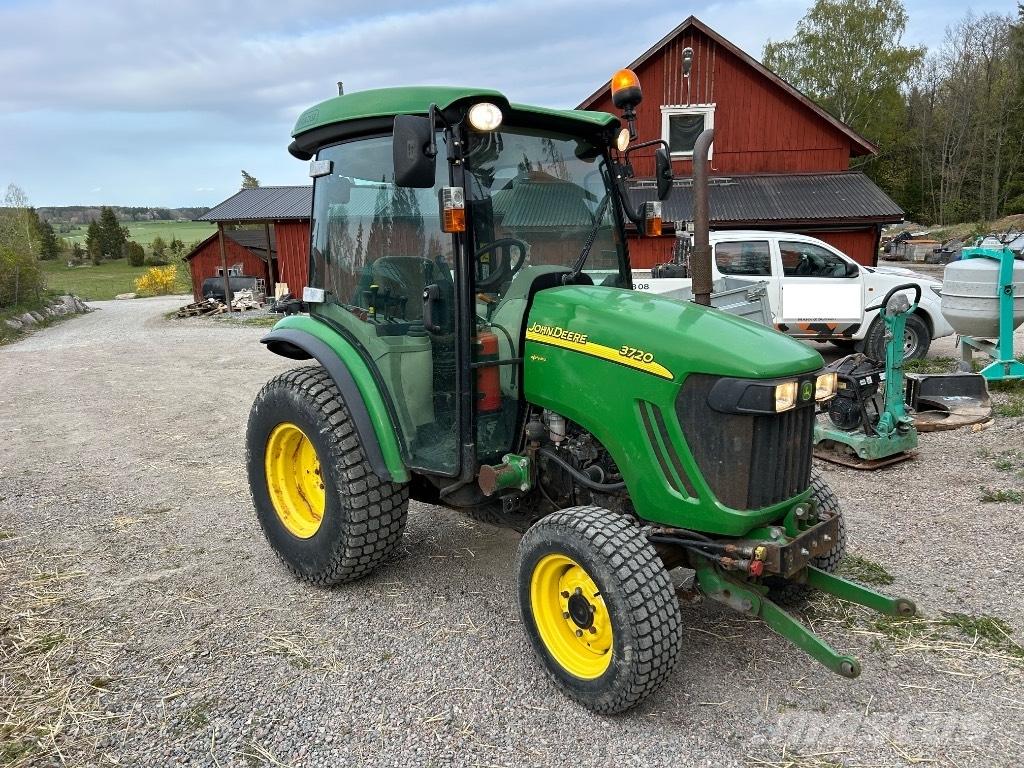 John Deere 3720 曳引機