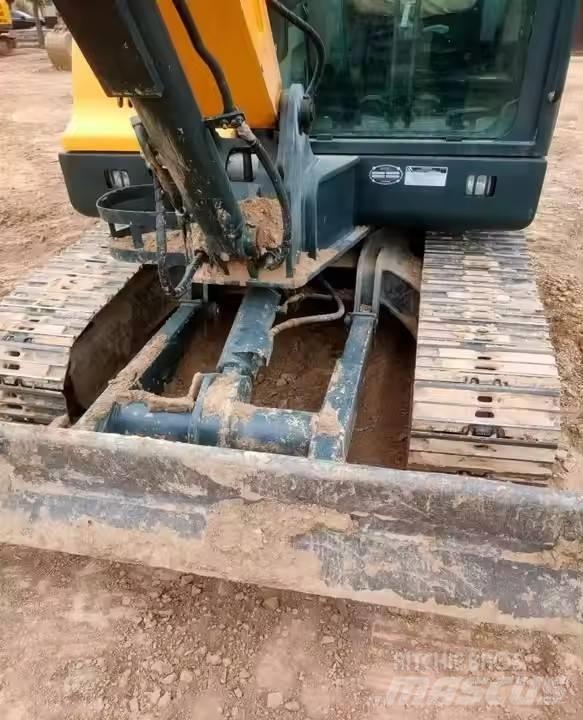 Hyundai 60VS 小型挖土機/掘鑿機<7t(小型挖掘機)