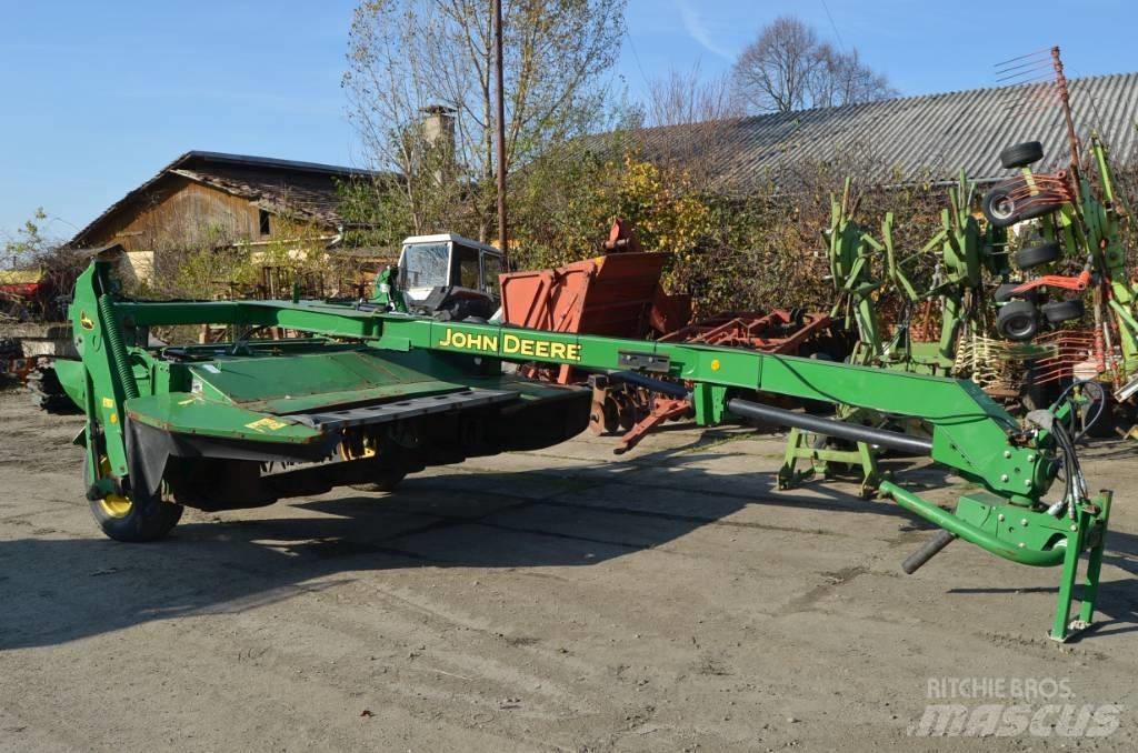 John Deere 530 割草劑
